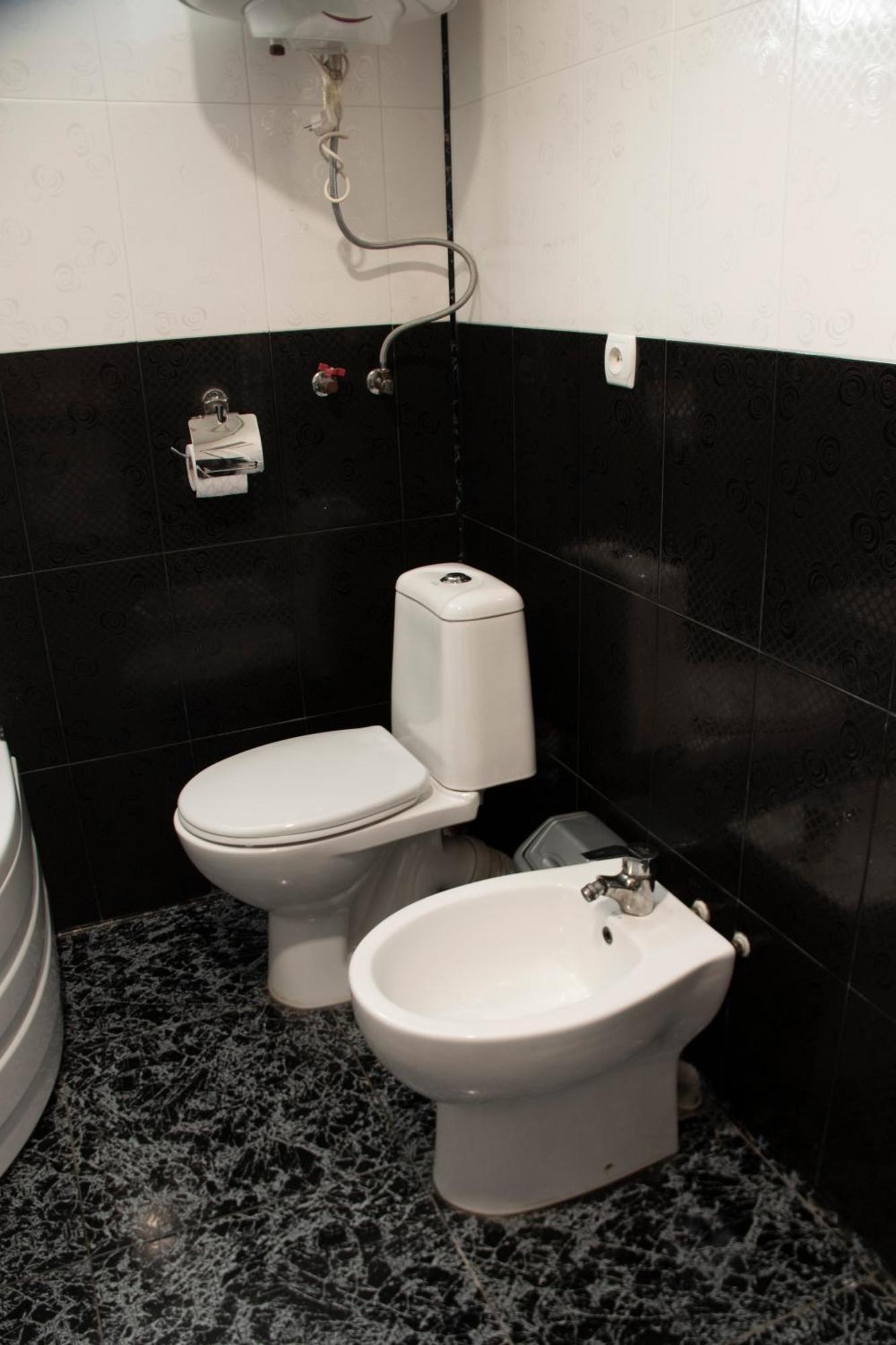 Guest House Melissa Duisi Bagian luar foto